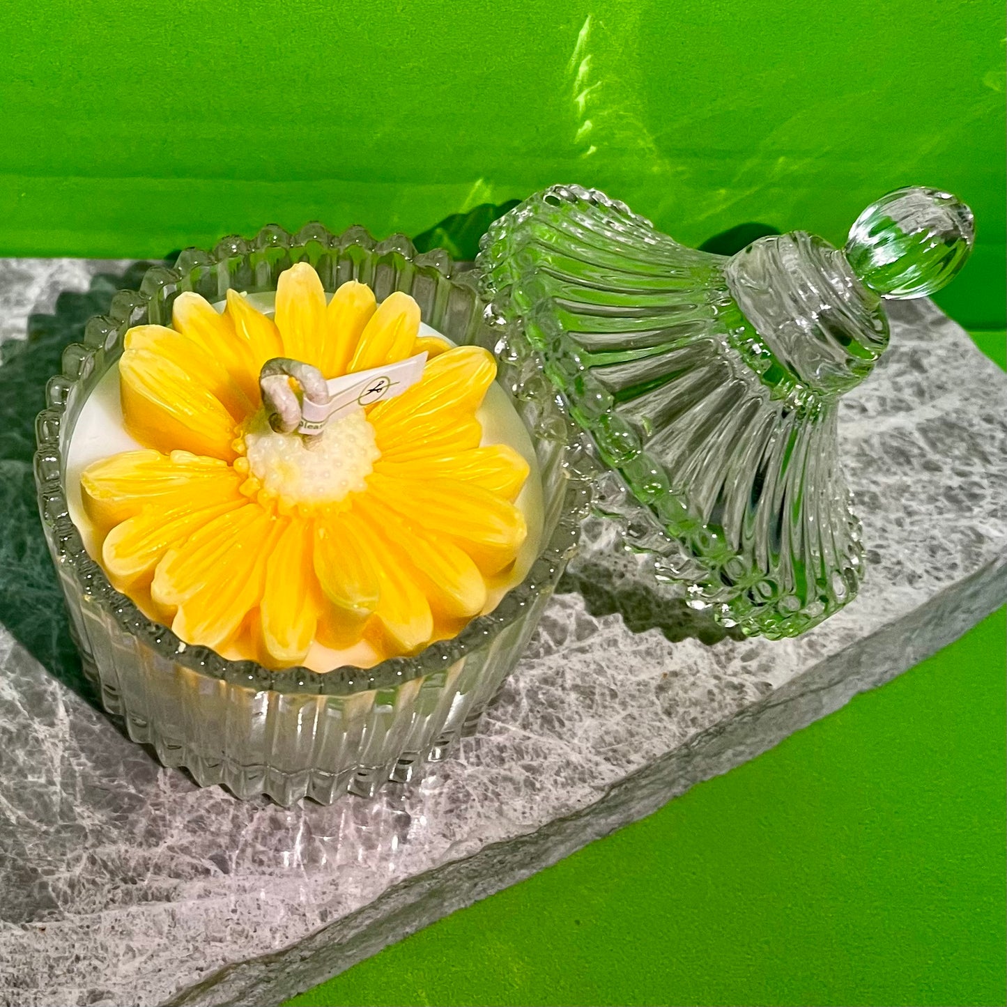 THE SOUVENIRS CLASSIC CLEAR BLOSSOM ROSES