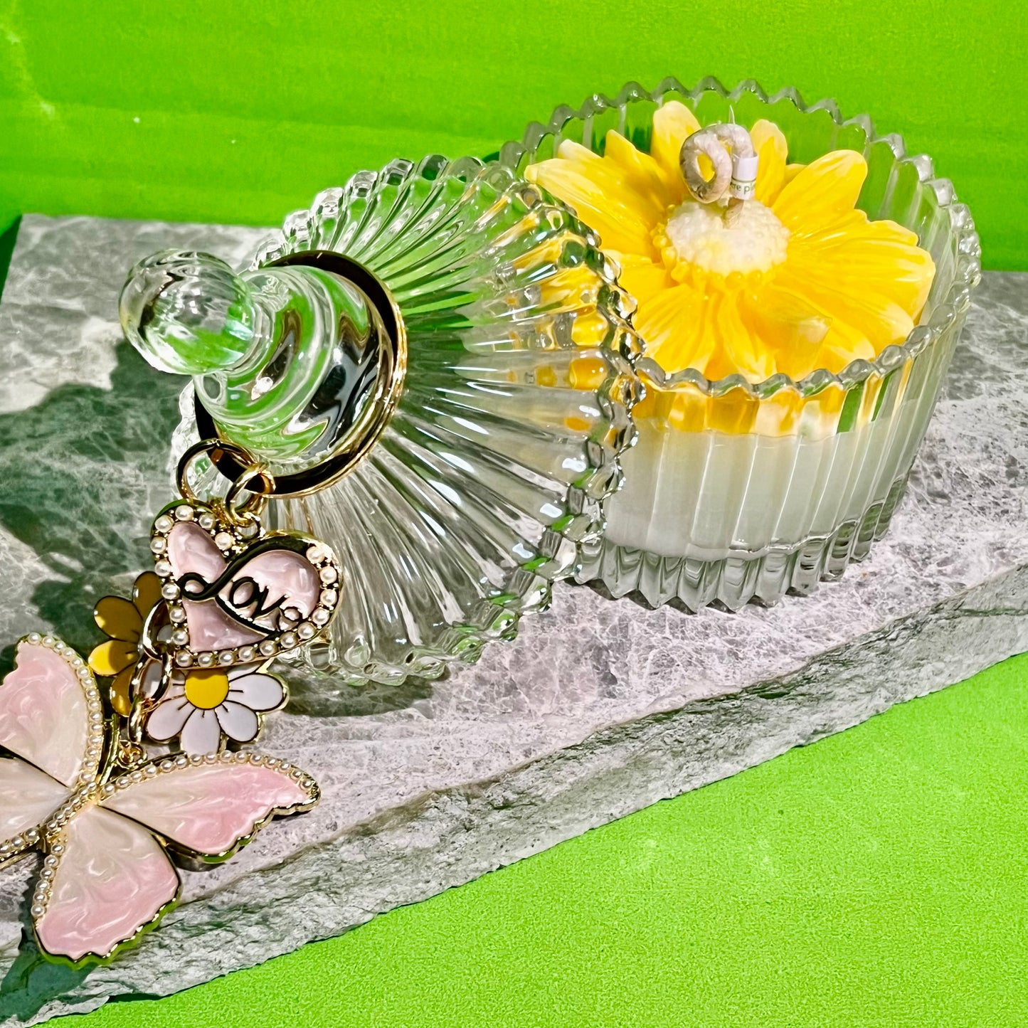 THE SOUVENIRS CLASSIC CLEAR BLOSSOM ROSES