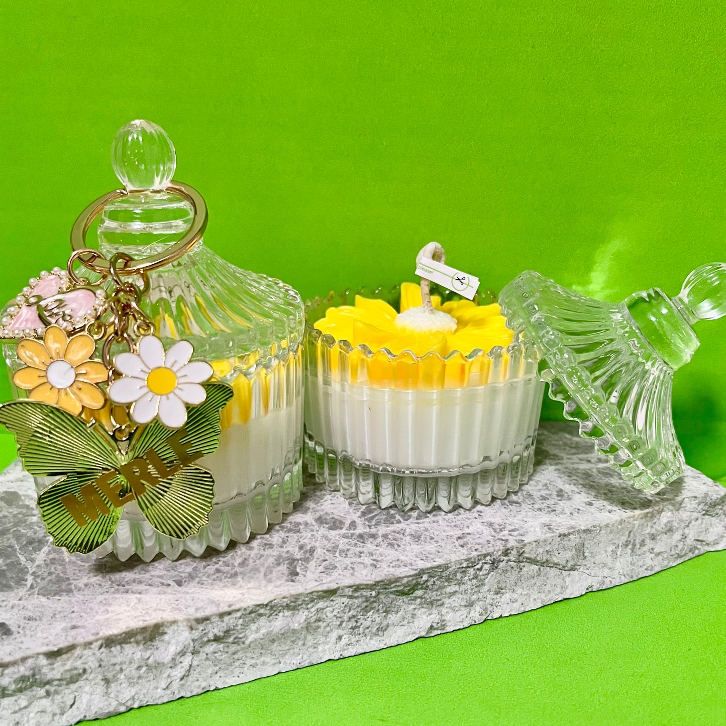 THE SOUVENIRS CLASSIC CLEAR BLOSSOM ROSES