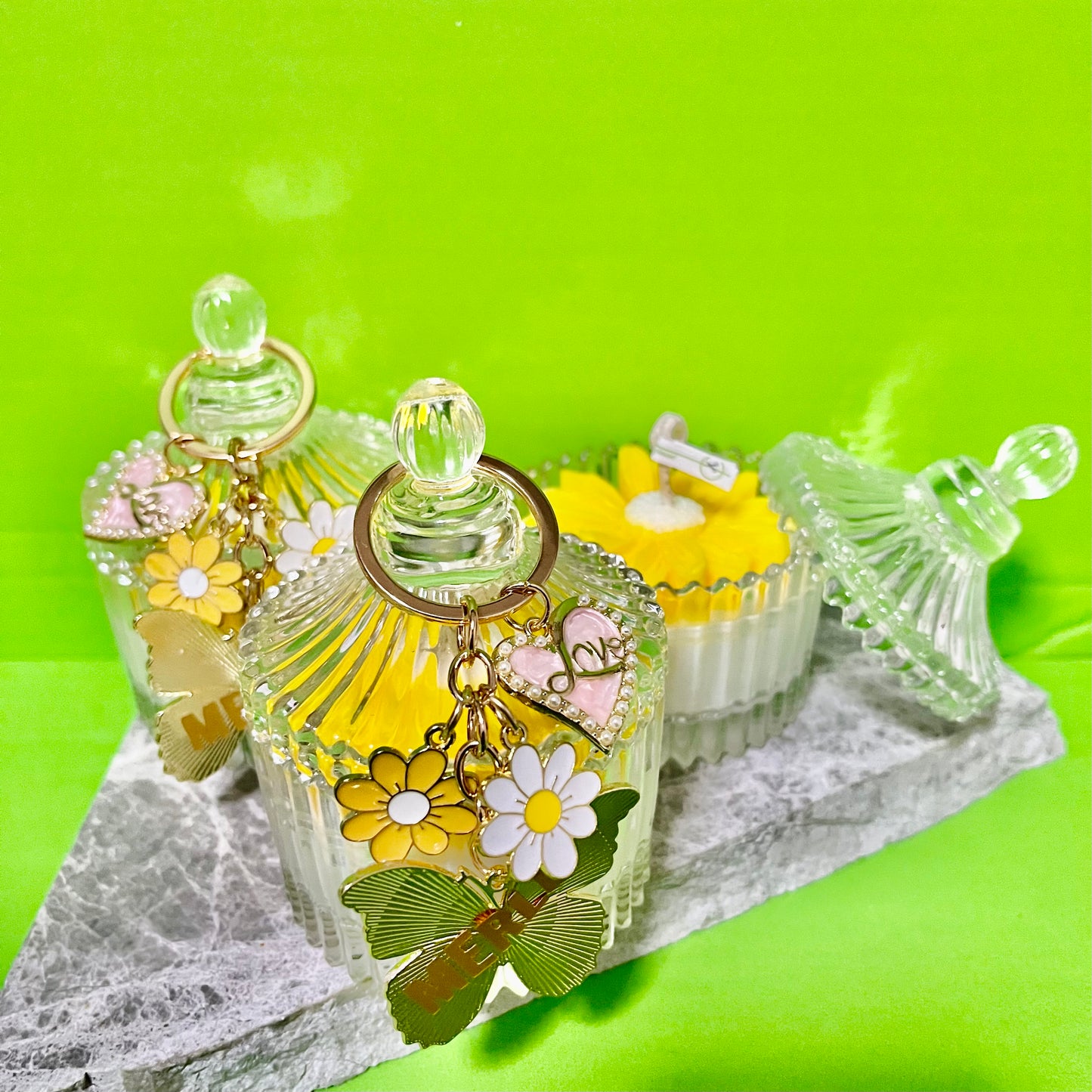 THE SOUVENIRS CLASSIC CLEAR BLOSSOM ROSES