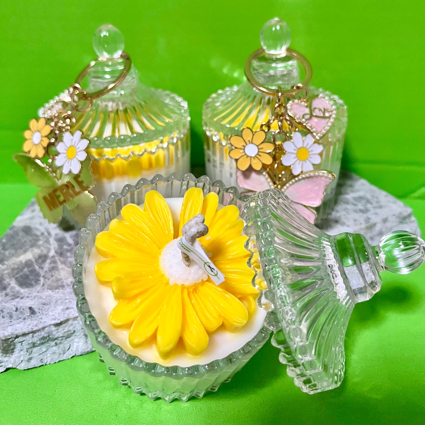 THE SOUVENIRS CLASSIC CLEAR BLOSSOM ROSES