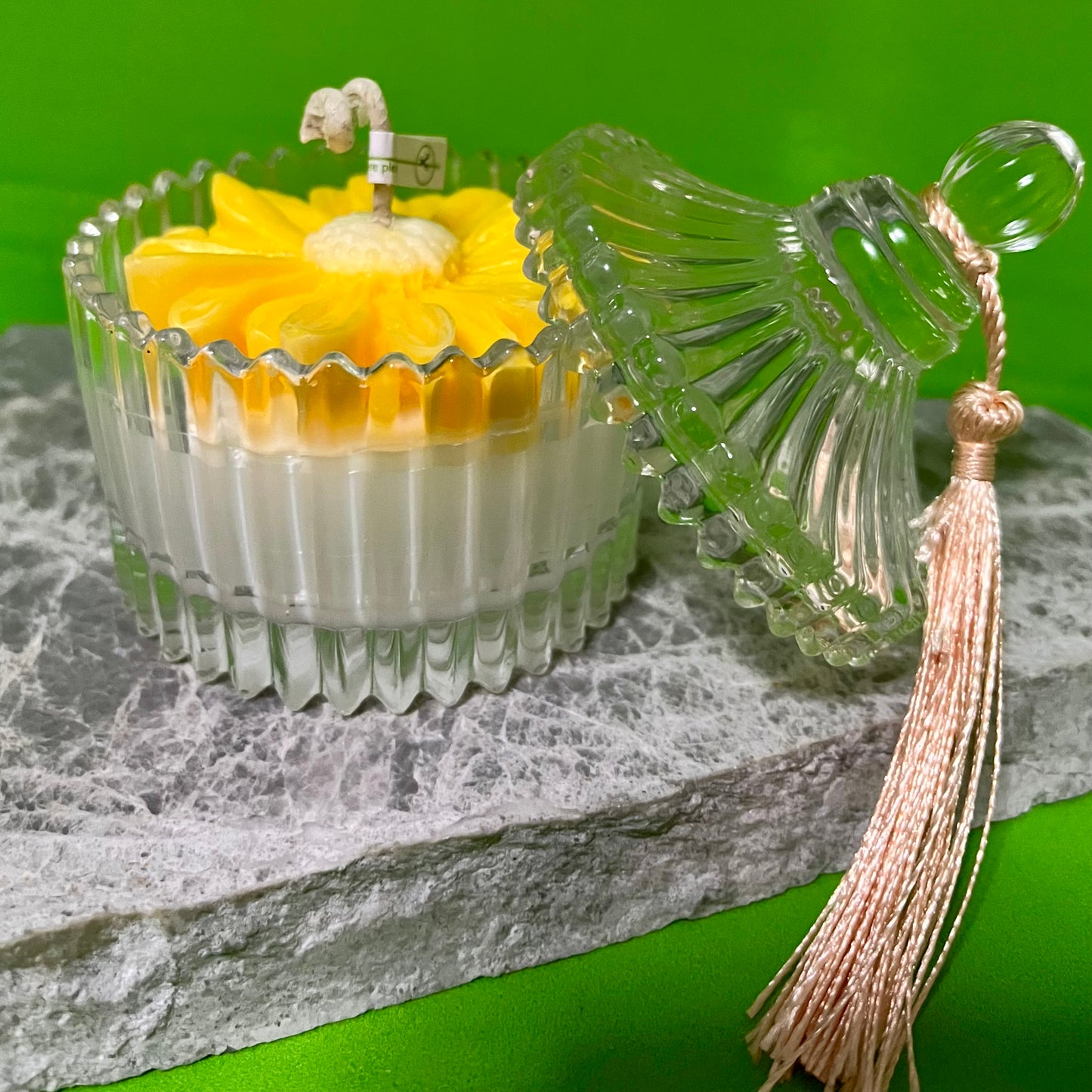 THE SOUVENIRS CLASSIC CLEAR BLOSSOM ROSES