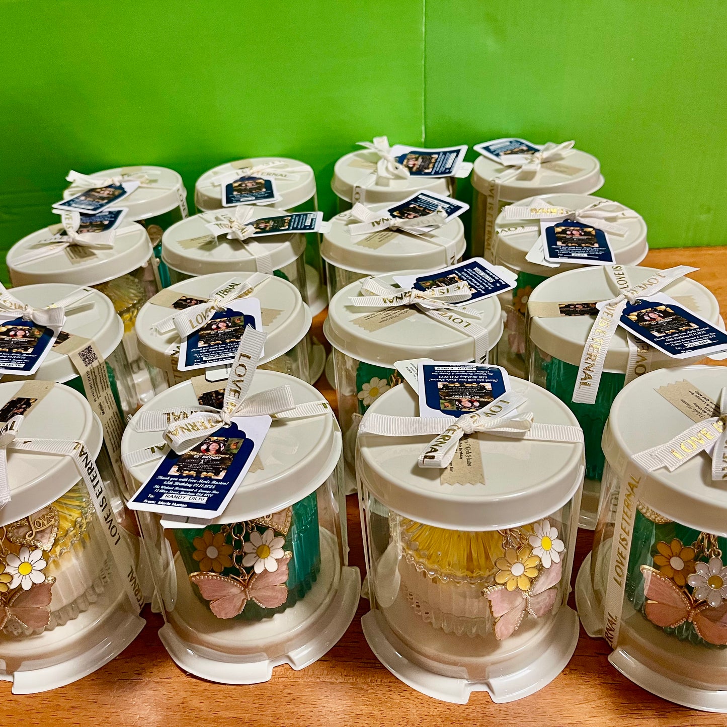 THE SOUVENIRS CLASSIC CLEAR BLOSSOM ROSES